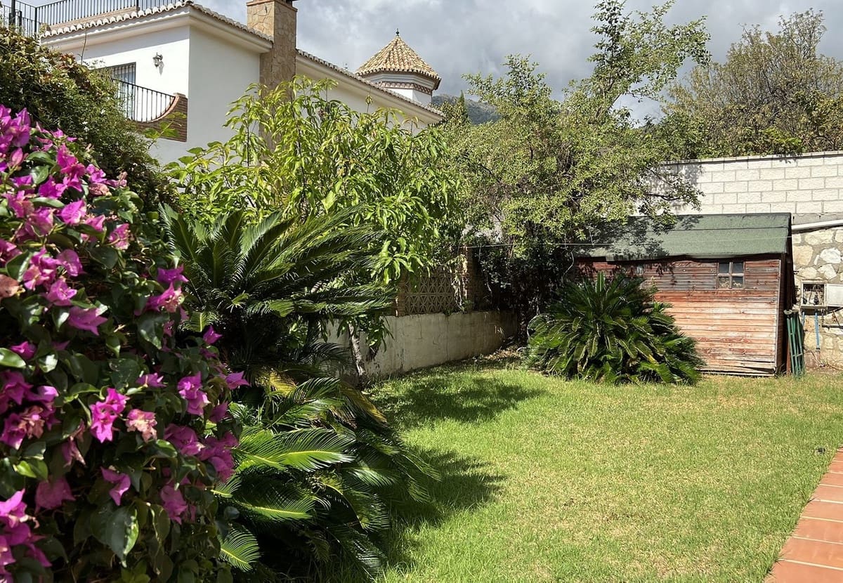 5 quarto Moradia para venda em Mijas com piscina garagem - 788 000 € (Ref: 9353947)