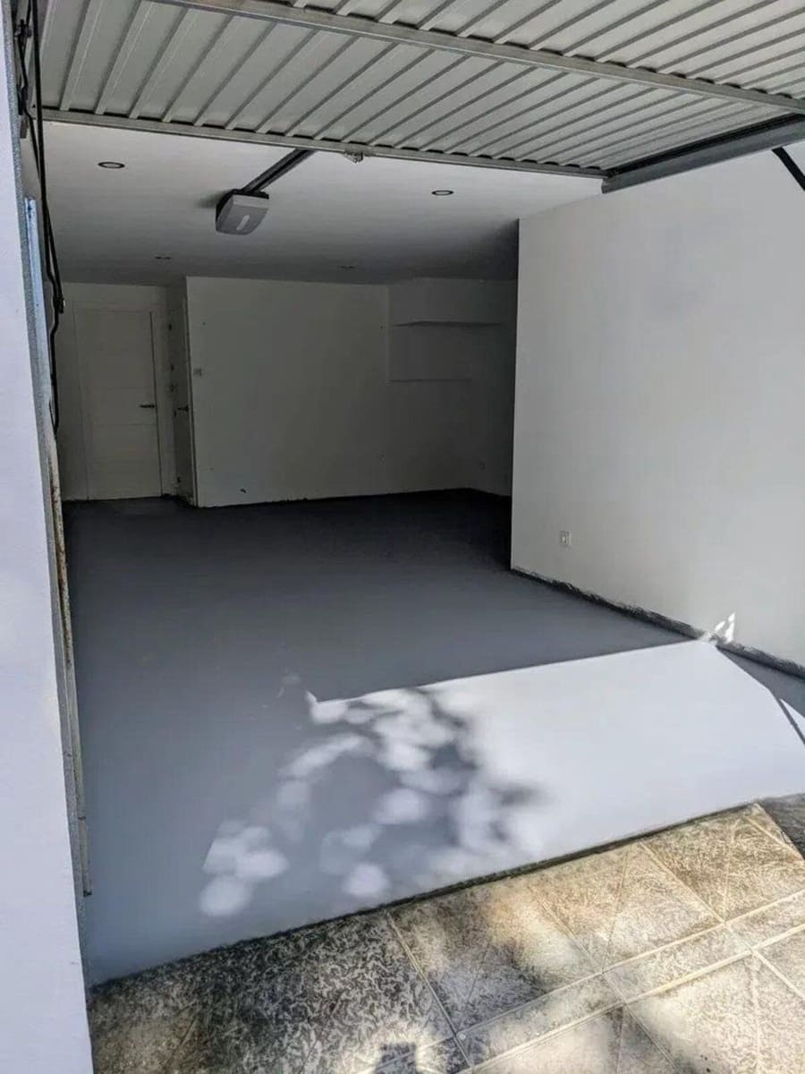 3 quarto Moradia Geminada para venda em Estepona com garagem - 645 000 € (Ref: 9354034)