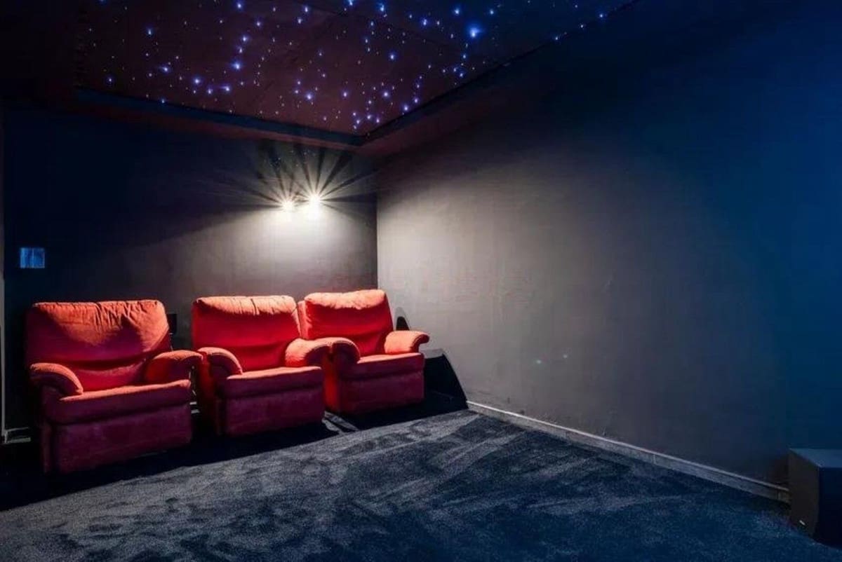 3 quarto Moradia Geminada para venda em Estepona com garagem - 645 000 € (Ref: 9354034)