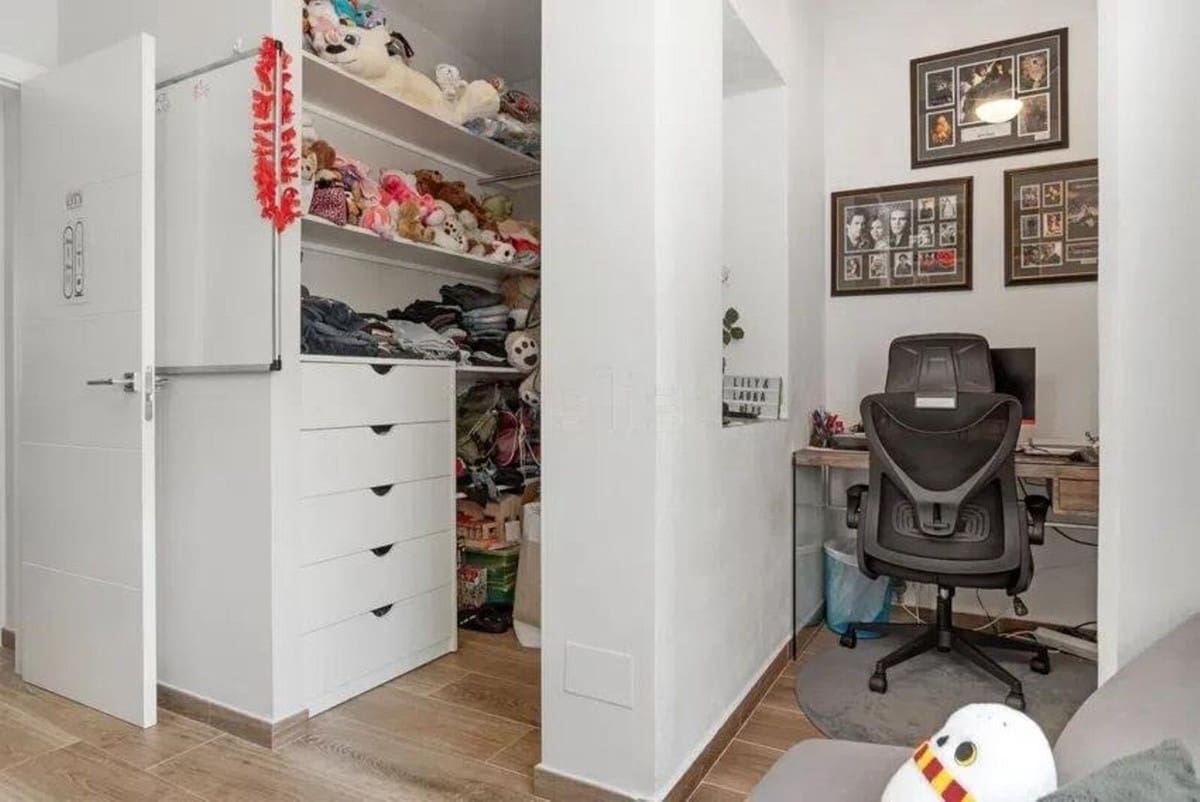 3 quarto Moradia Geminada para venda em Estepona com garagem - 645 000 € (Ref: 9354034)