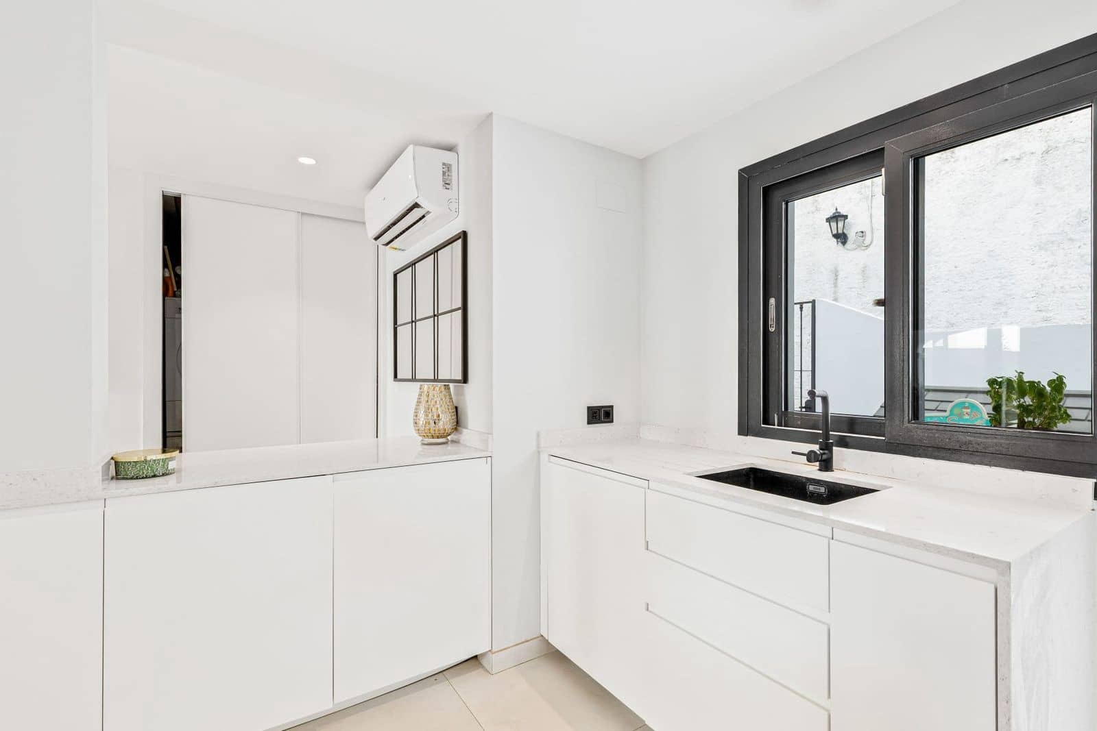 3 bedroom Townhouse for sale in Manilva with pool - € 395,000 (Ref: 9354068)