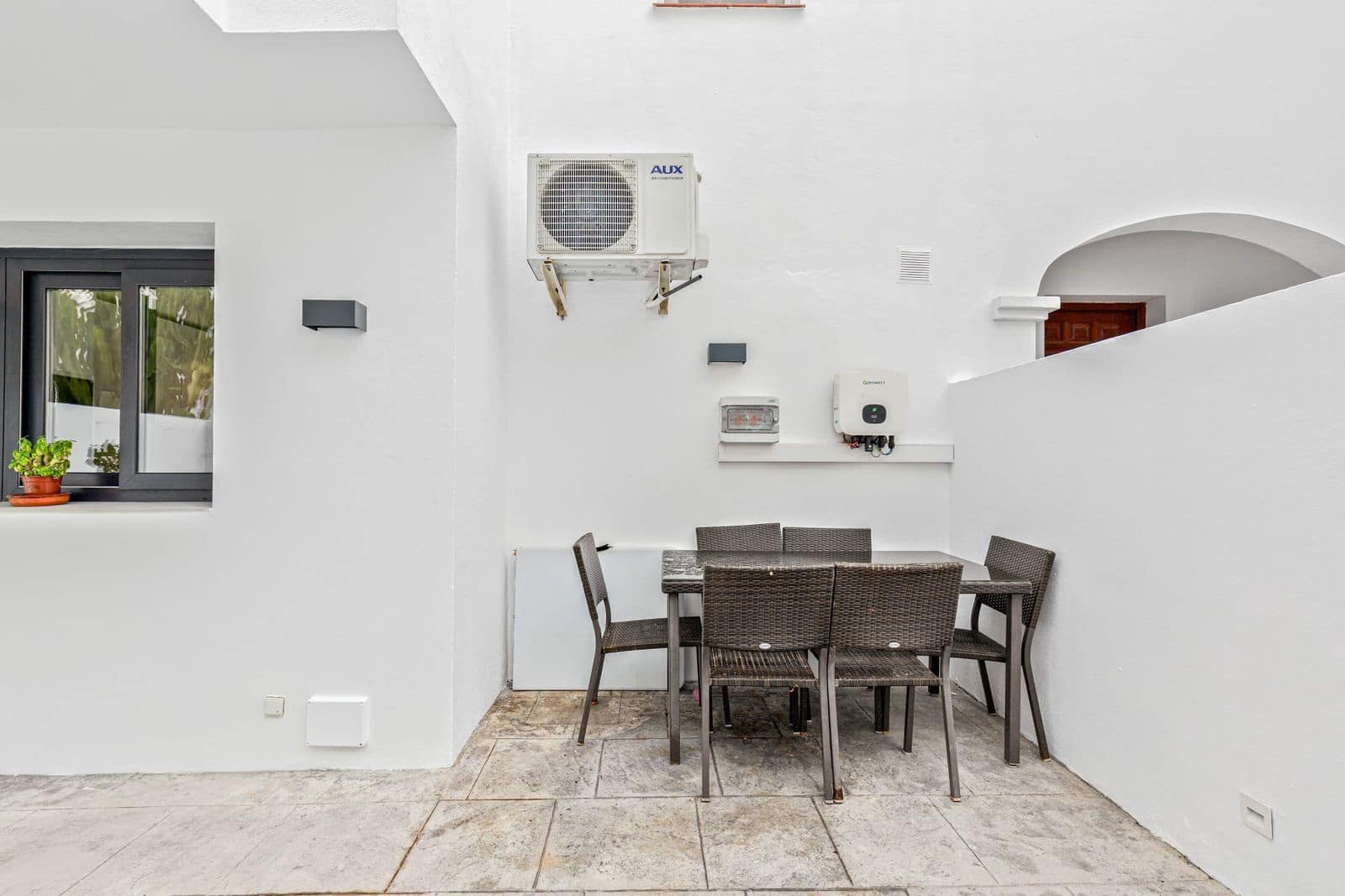 3 bedroom Townhouse for sale in Manilva with pool - € 395,000 (Ref: 9354068)