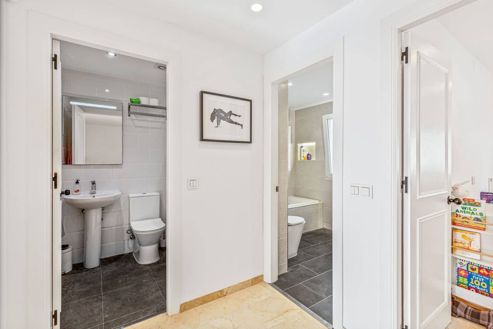 3 bedroom Townhouse for sale in Manilva with pool - € 395,000 (Ref: 9354068)