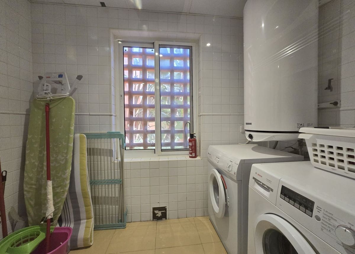 2 quarto Apartamento para venda em La Mairena com piscina - 325 000 € (Ref: 9356928)