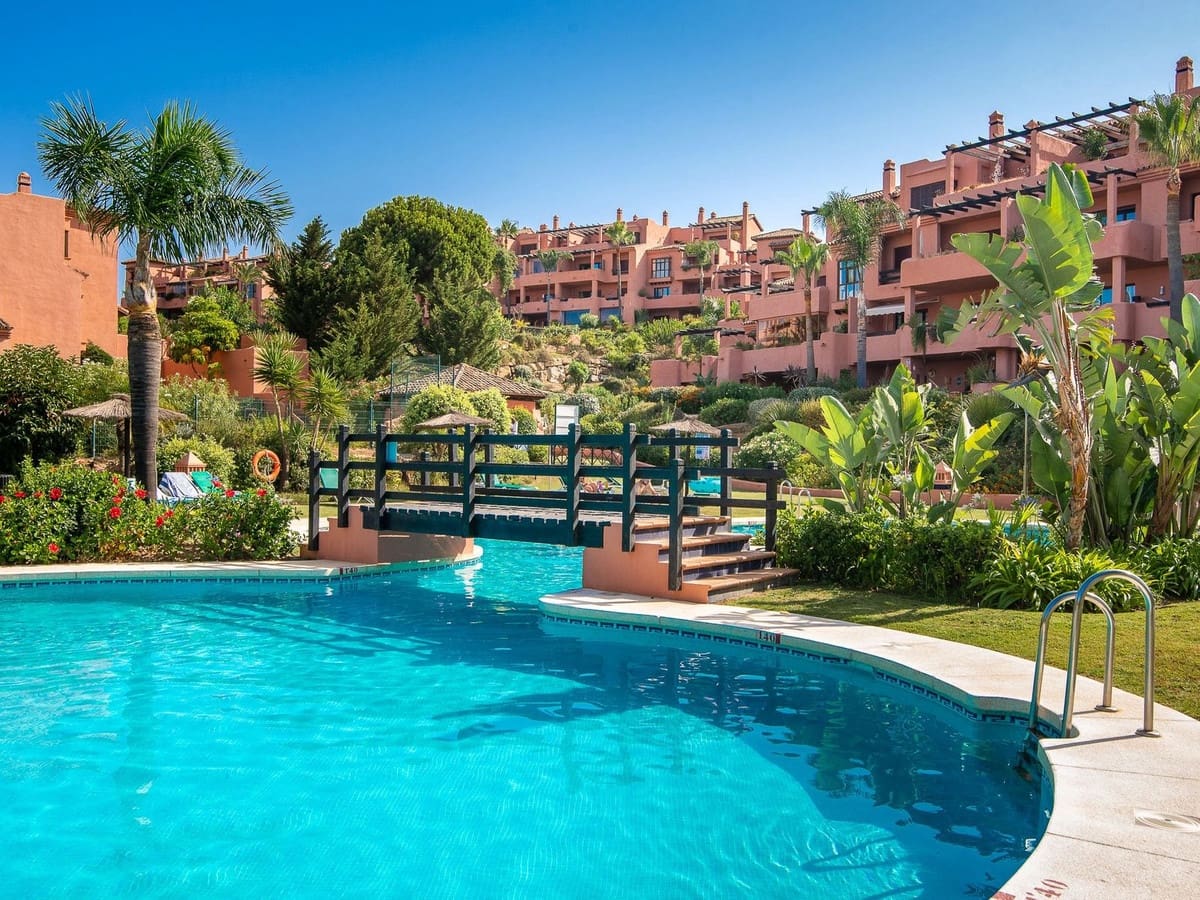 2 quarto Apartamento para venda em La Mairena com piscina - 325 000 € (Ref: 9356928)