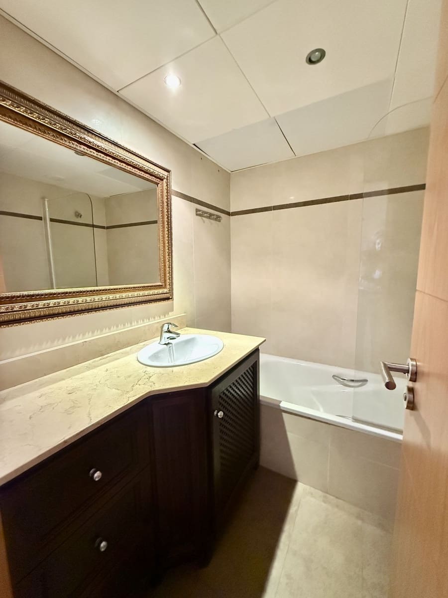 1 soverom Penthouse til salgs i Benalmadena med svømmebasseng garasje - € 270 000 (Ref: 9357458)