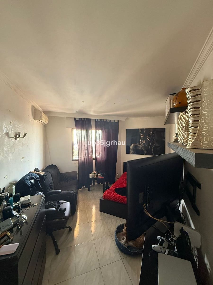 4 Zimmer Penthouse zu verkaufen in Estepona mit Pool - 449.000 € (Ref: 9357542)