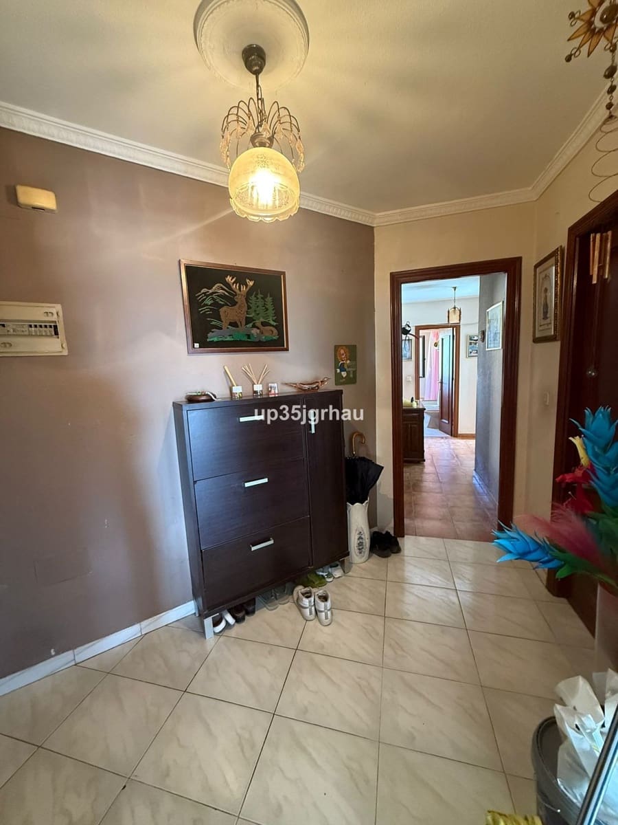 4 Zimmer Penthouse zu verkaufen in Estepona mit Pool - 449.000 € (Ref: 9357542)