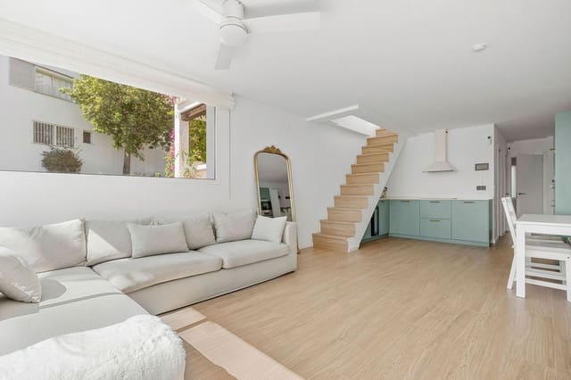 2 sypialnia Penthouse na sprzedaż w Nueva Andalucia, Marbella z basenem - 475 000 € (Ref: 9357780)