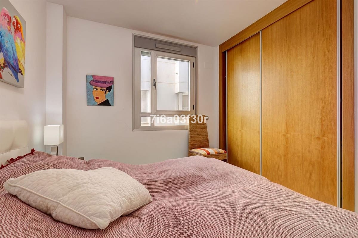 3 quarto Apartamento para venda em San Pedro de Alcantara com piscina - 665 000 € (Ref: 9360465)