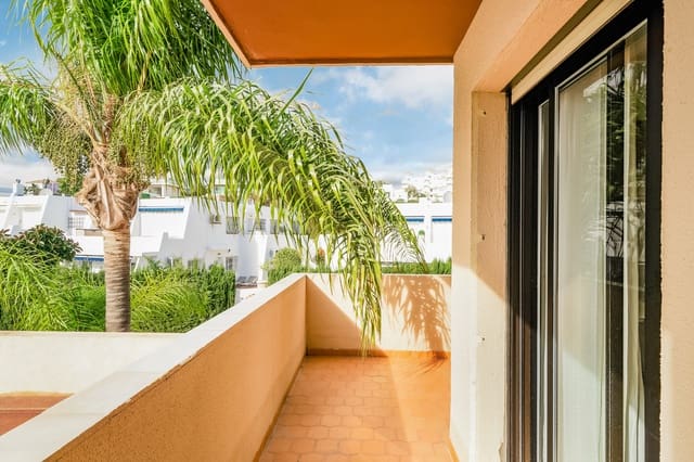 2 makuuhuone Huoneisto myytävänä paikassa Nueva Andalucia, Marbella mukana uima-altaan - 499 000 € (Ref: 9362825)