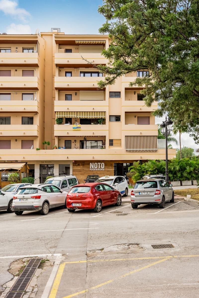 2 makuuhuone Huoneisto myytävänä paikassa Nueva Andalucia mukana uima-altaan - 499 000 € (Ref: 9362825)