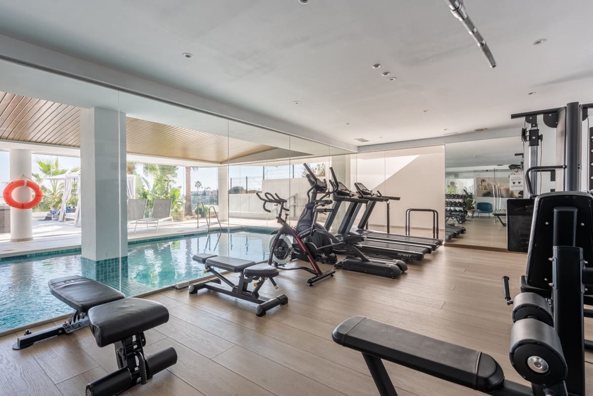 2 quarto Apartamento para venda em Fuengirola com piscina garagem - 619 000 € (Ref: 9362982)