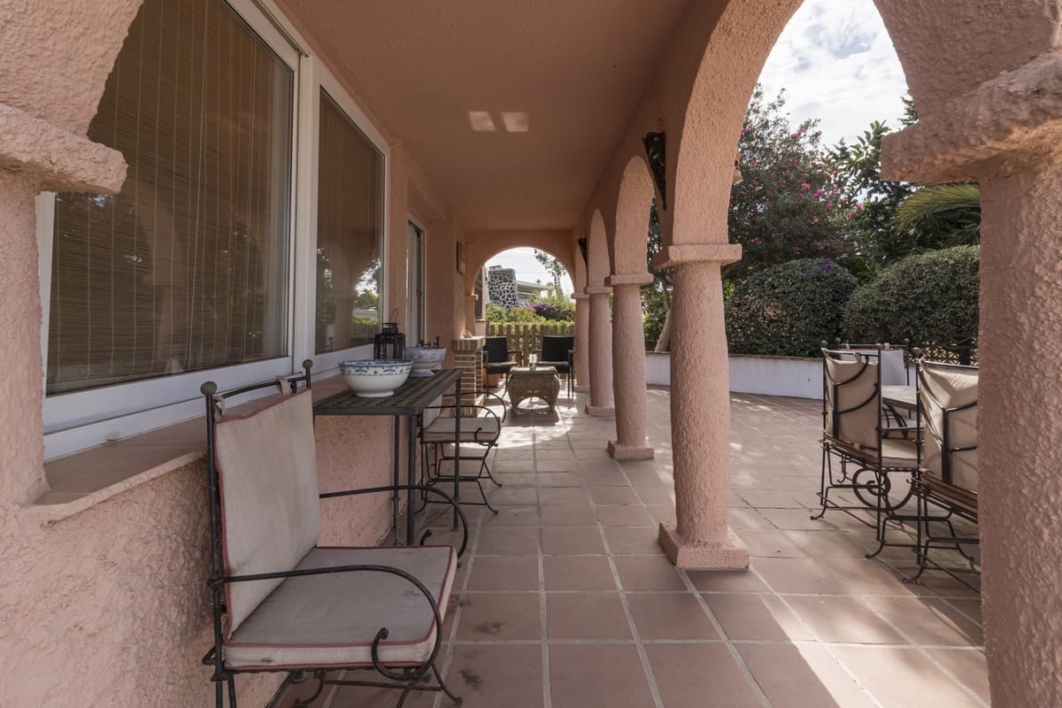 3 soveværelse Semi-Rækkehus til salg i Marbella - € 2.000.000 (Ref: 9366907)