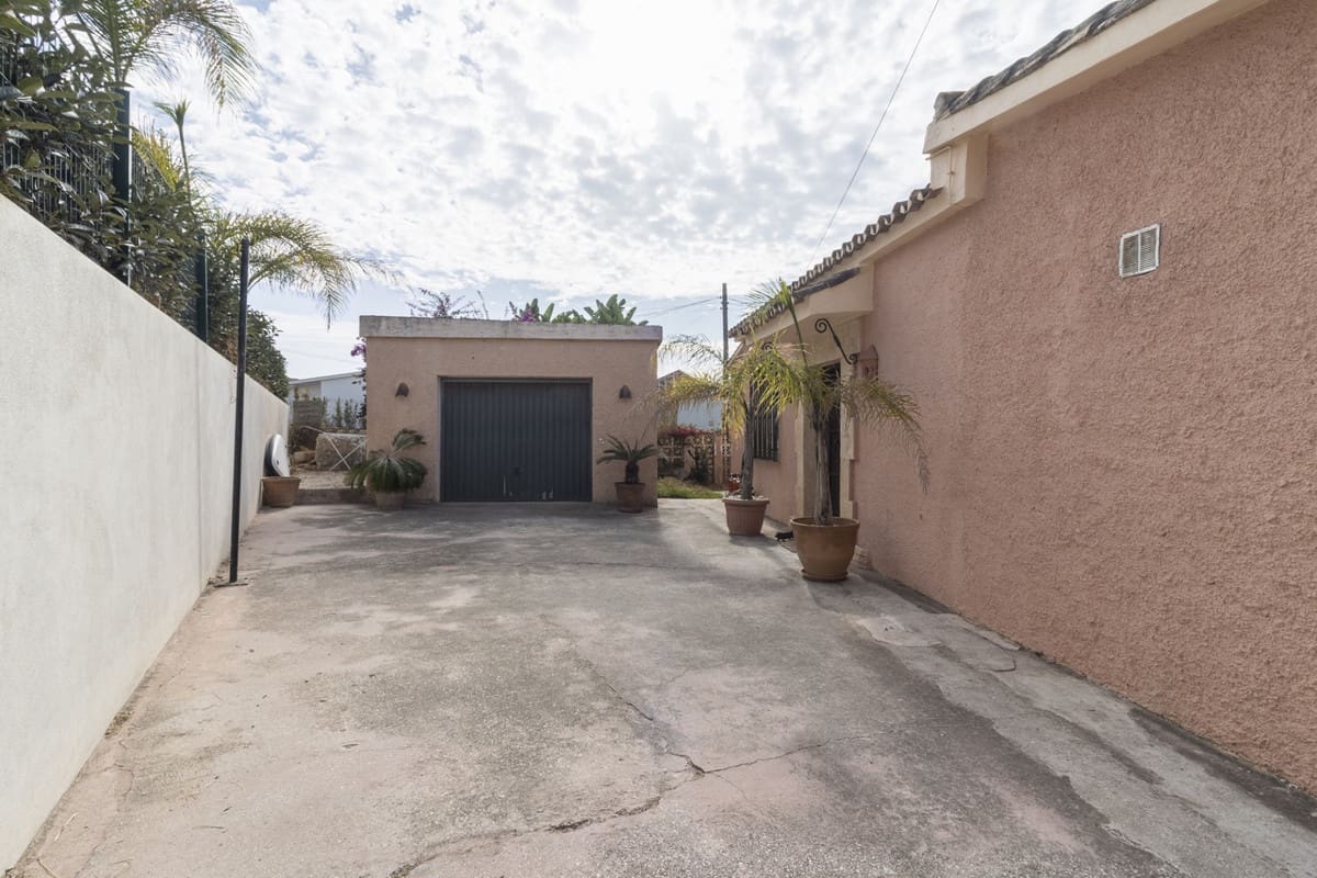 3 soveværelse Semi-Rækkehus til salg i Marbella - € 2.000.000 (Ref: 9366907)