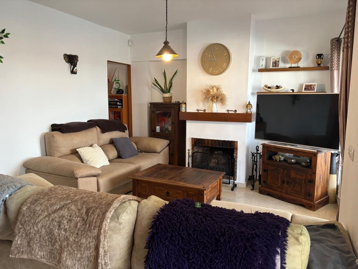 2 sypialnia Dom na sprzedaż w Manilva z basenem garażem - 265 000 € (Ref: 9370355)