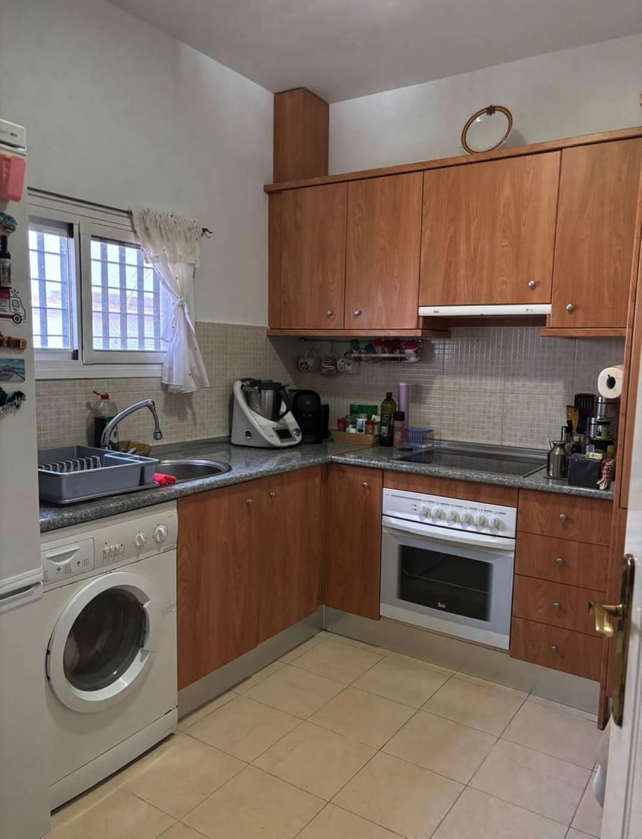 2 sypialnia Dom na sprzedaż w Manilva z basenem garażem - 265 000 € (Ref: 9370355)