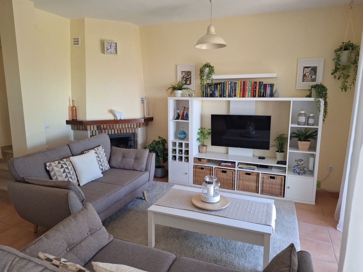 2 quarto Casa em Banda para venda em Mijas com piscina - 340 000 € (Ref: 9374235)