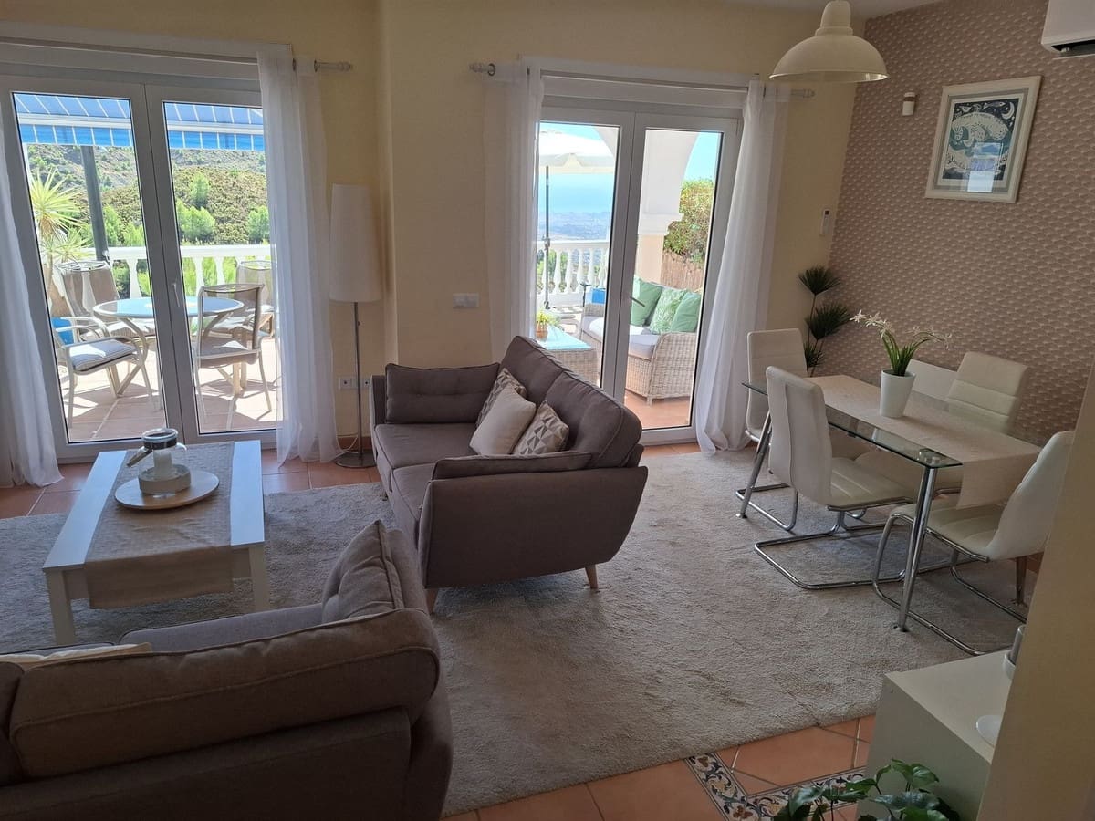 2 quarto Casa em Banda para venda em Mijas com piscina - 340 000 € (Ref: 9374235)