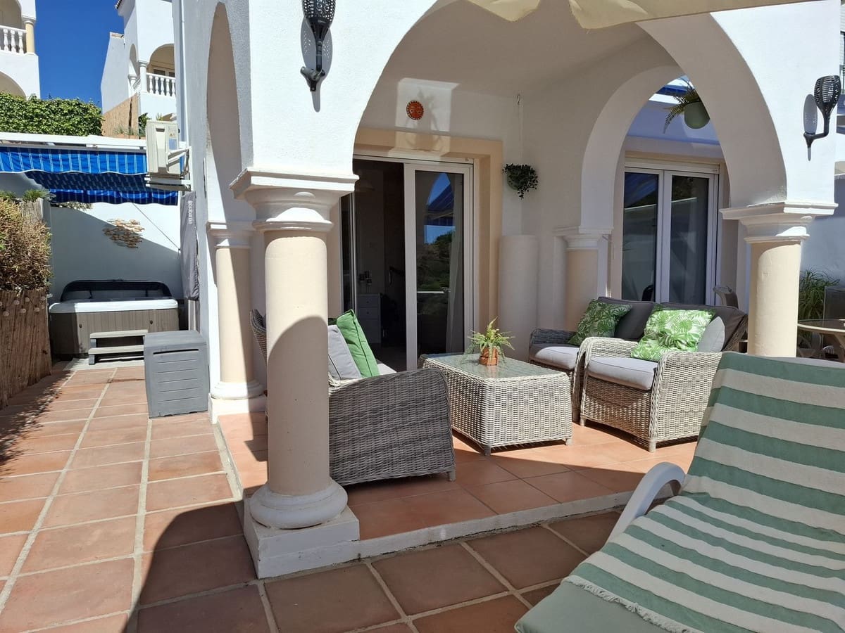 2 quarto Casa em Banda para venda em Mijas com piscina - 340 000 € (Ref: 9374235)