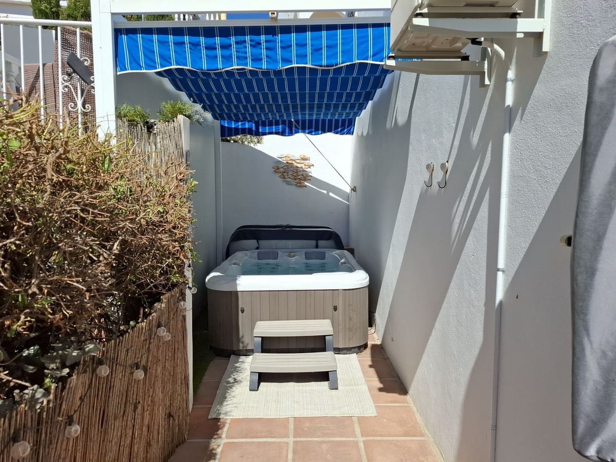 2 quarto Casa em Banda para venda em Mijas com piscina - 340 000 € (Ref: 9374235)