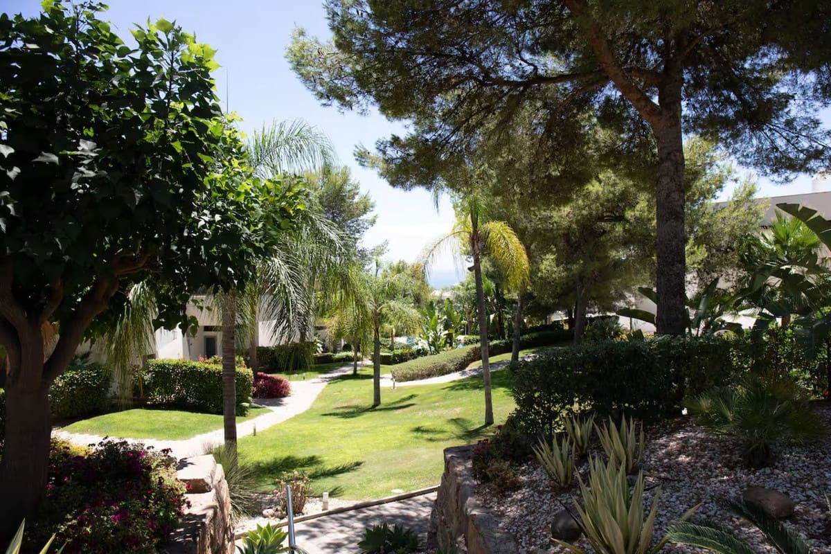 2 bedroom Apartment for sale in La Cala Hills with pool - € 349,500 (Ref: 9378523)