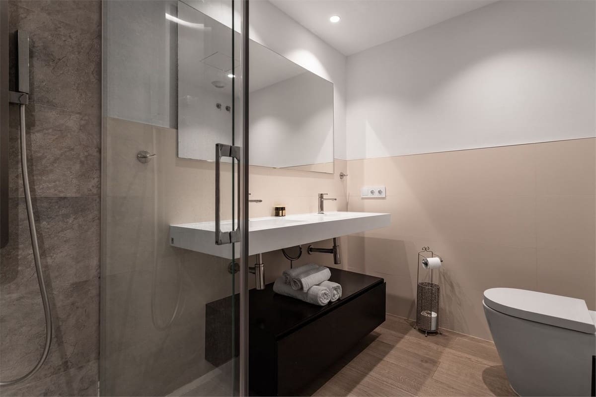 3 bedroom Apartment for sale in Mijas Costa with pool garage - € 619,000 (Ref: 9379310)