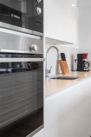 3 bedroom Apartment for sale in Mijas Costa, Mijas with pool garage - € 619,000 (Ref: 9379310)