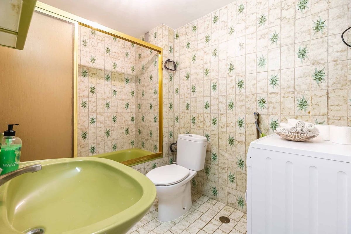 2 makuuhuone Huoneisto myytävänä paikassa Fuengirola - 593 000 € (Ref: 9379313)