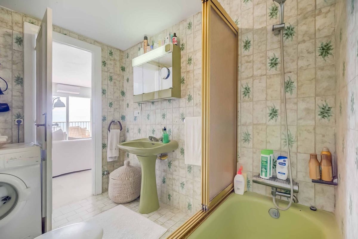 2 makuuhuone Huoneisto myytävänä paikassa Fuengirola - 593 000 € (Ref: 9379313)