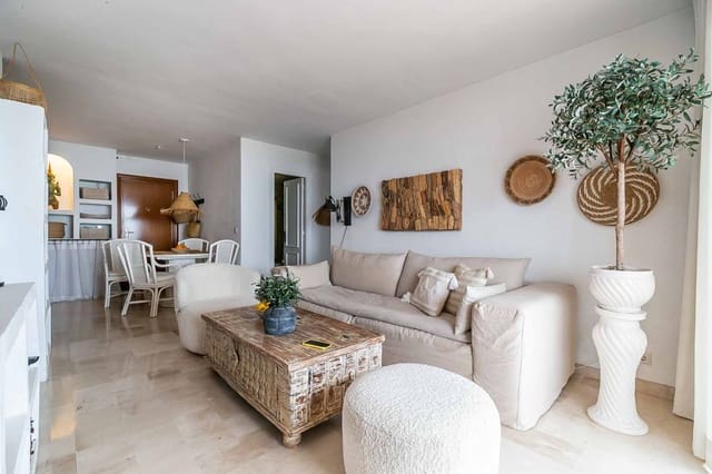 2 makuuhuone Huoneisto myytävänä paikassa Fuengirola - 593 000 € (Ref: 9379313)