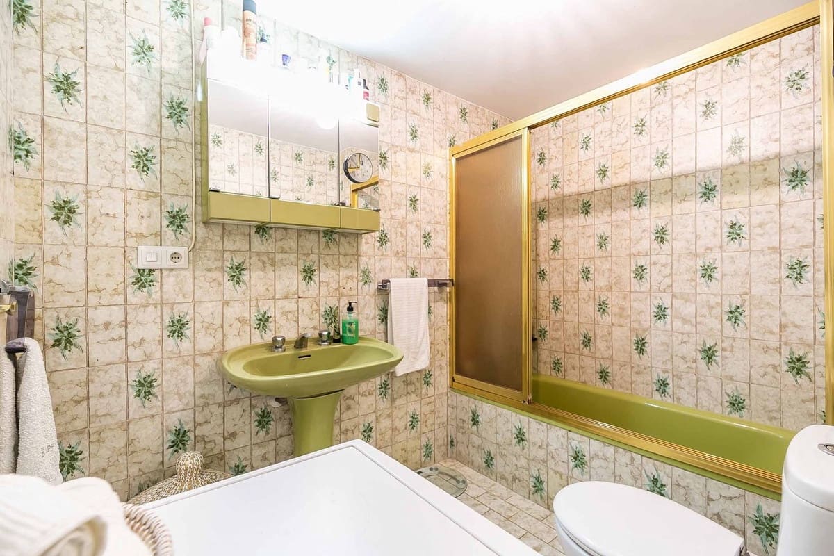 2 makuuhuone Huoneisto myytävänä paikassa Fuengirola - 593 000 € (Ref: 9379313)