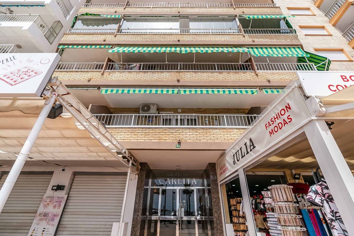 2 makuuhuone Huoneisto myytävänä paikassa Fuengirola - 593 000 € (Ref: 9379313)