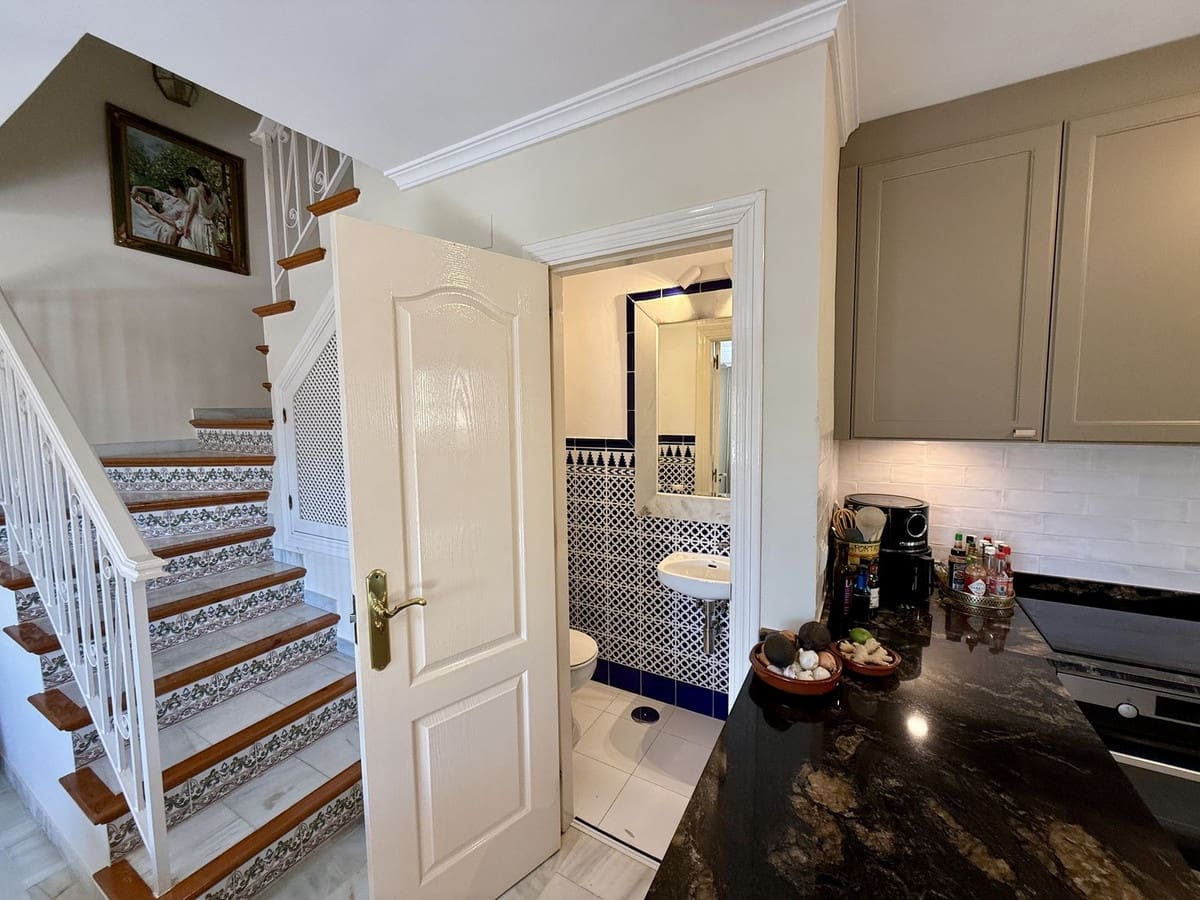 2 soverom Hus til salgs i Mijas Golf med svømmebasseng garasje - € 415 000 (Ref: 9379317)