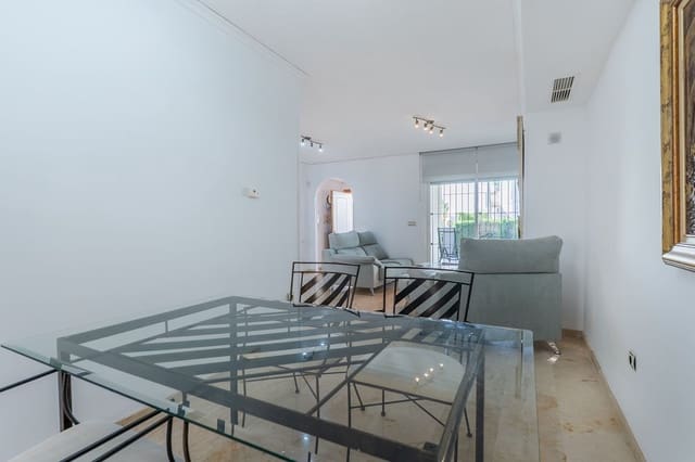 3 quarto Casa em Banda para venda em El Rosario, Marbella com piscina garagem - 850 000 € (Ref: 9380052)