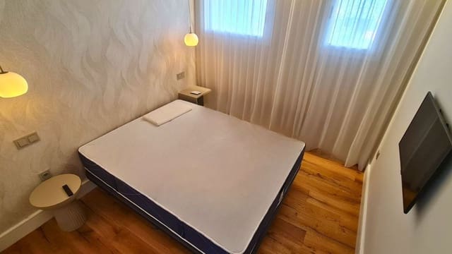 1 soveværelse Byhus til salg i Marbella med swimmingpool - € 367.000 (Ref: 9387057)