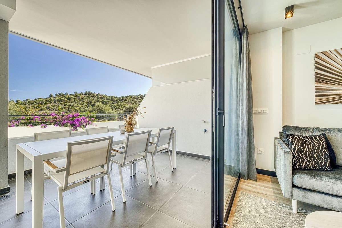 1 bedroom Apartment for sale in Mijas Costa with pool garage - € 349,000 (Ref: 9387061)