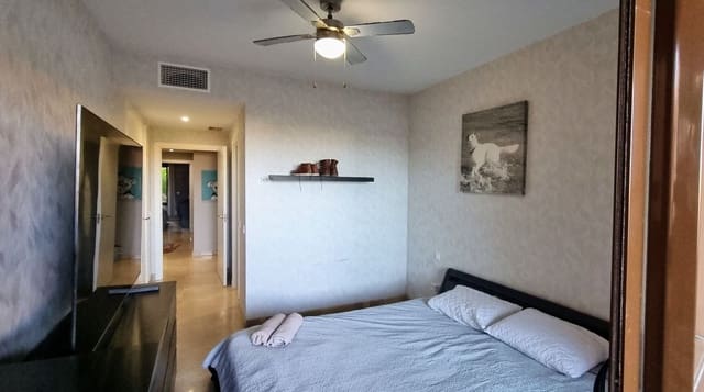 3 makuuhuone Huoneisto myytävänä paikassa La Duquesa / Puerto de la Duquesa, Manilva mukana uima-altaan 
autotalli - 295 000 € (Ref: 9387062)