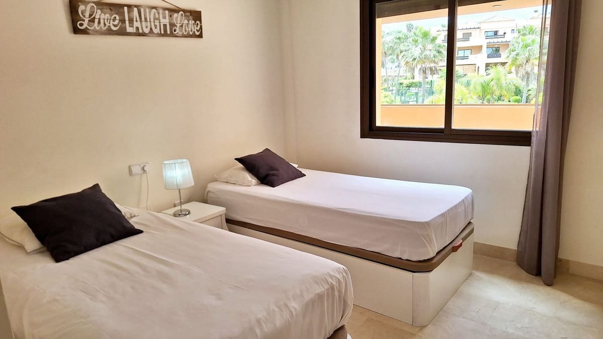 2 chambre Appartement à vendre à Casares avec piscine garage - 350 000 € (Ref: 9387066)