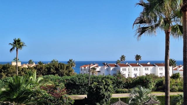 2 chambre Appartement à vendre à Casares avec piscine garage - 350 000 € (Ref: 9387066)