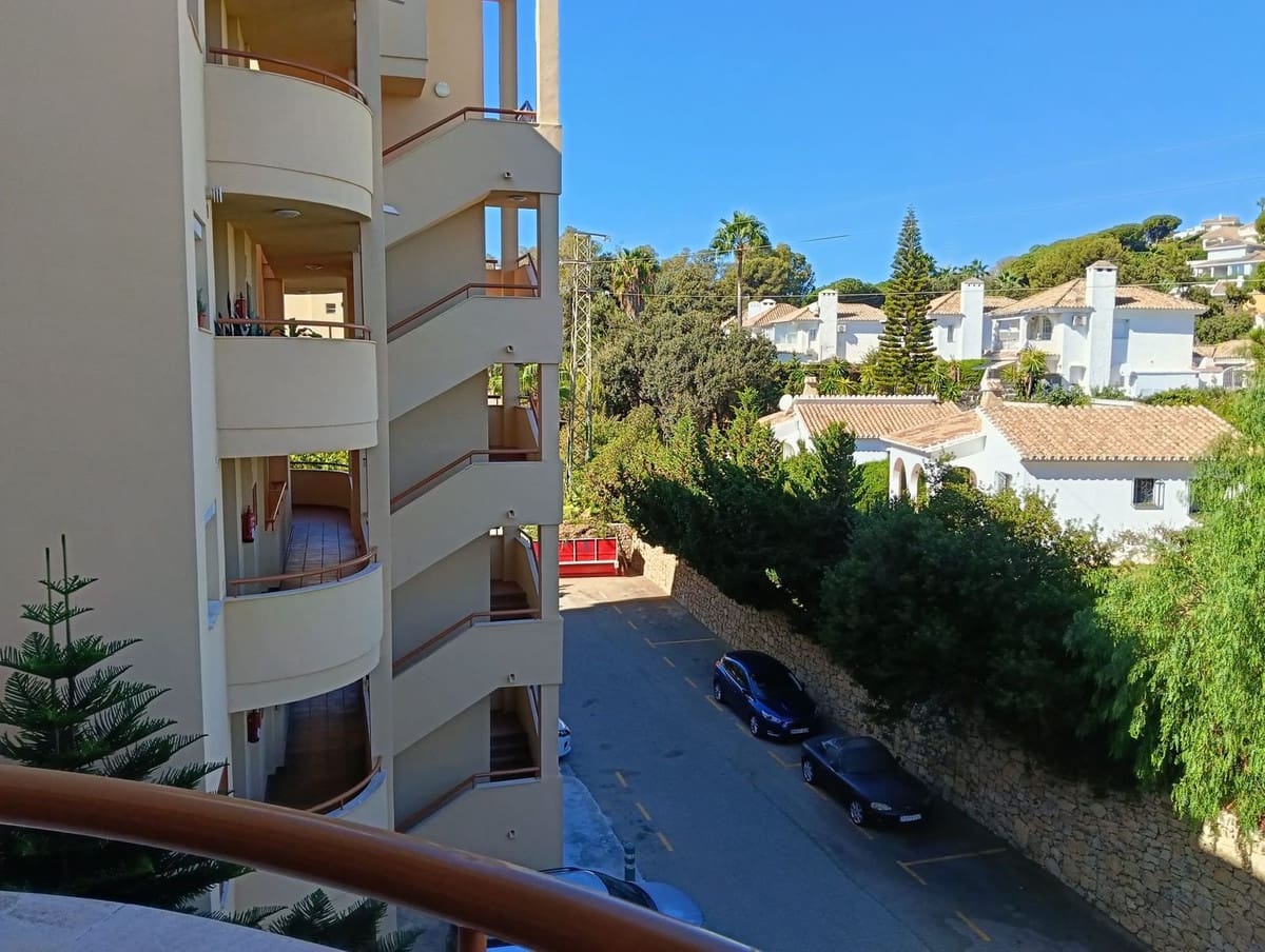 1 soveværelse Lejlighed til salg i Calahonda med swimmingpool garage - € 270.000 (Ref: 9393394)