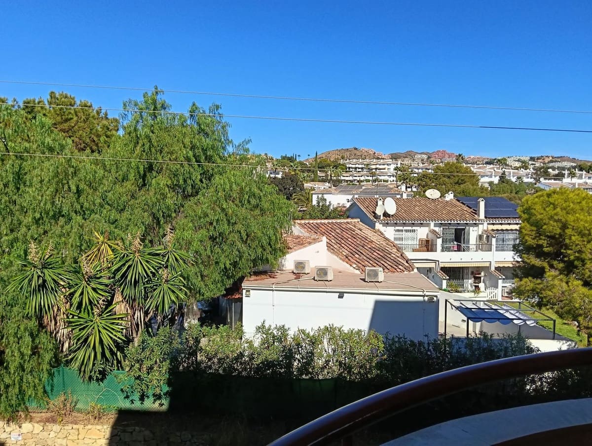 1 soveværelse Lejlighed til salg i Calahonda med swimmingpool garage - € 270.000 (Ref: 9393394)