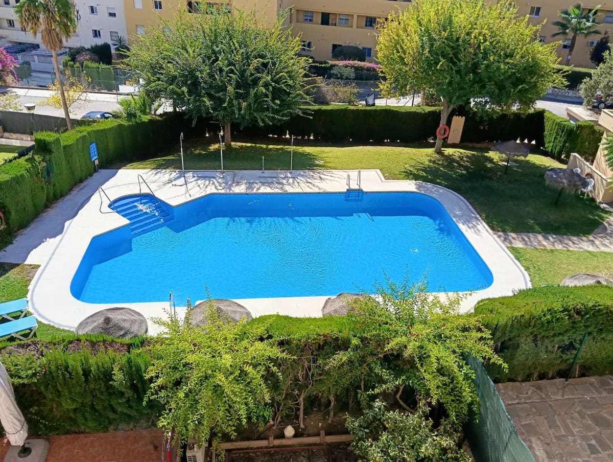 1 soveværelse Lejlighed til salg i Calahonda med swimmingpool garage - € 270.000 (Ref: 9393394)