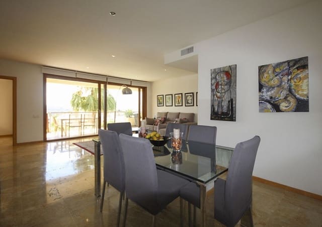 3 bedroom Apartment for sale in Marbella with garage - € 455,000 (Ref: 9393406)