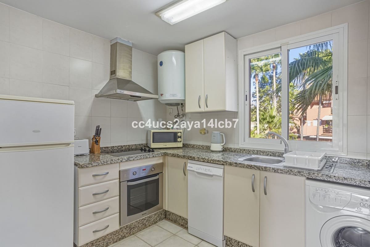 3 bedroom Penthouse for sale in Casares with pool garage - € 299,000 (Ref: 9393411)