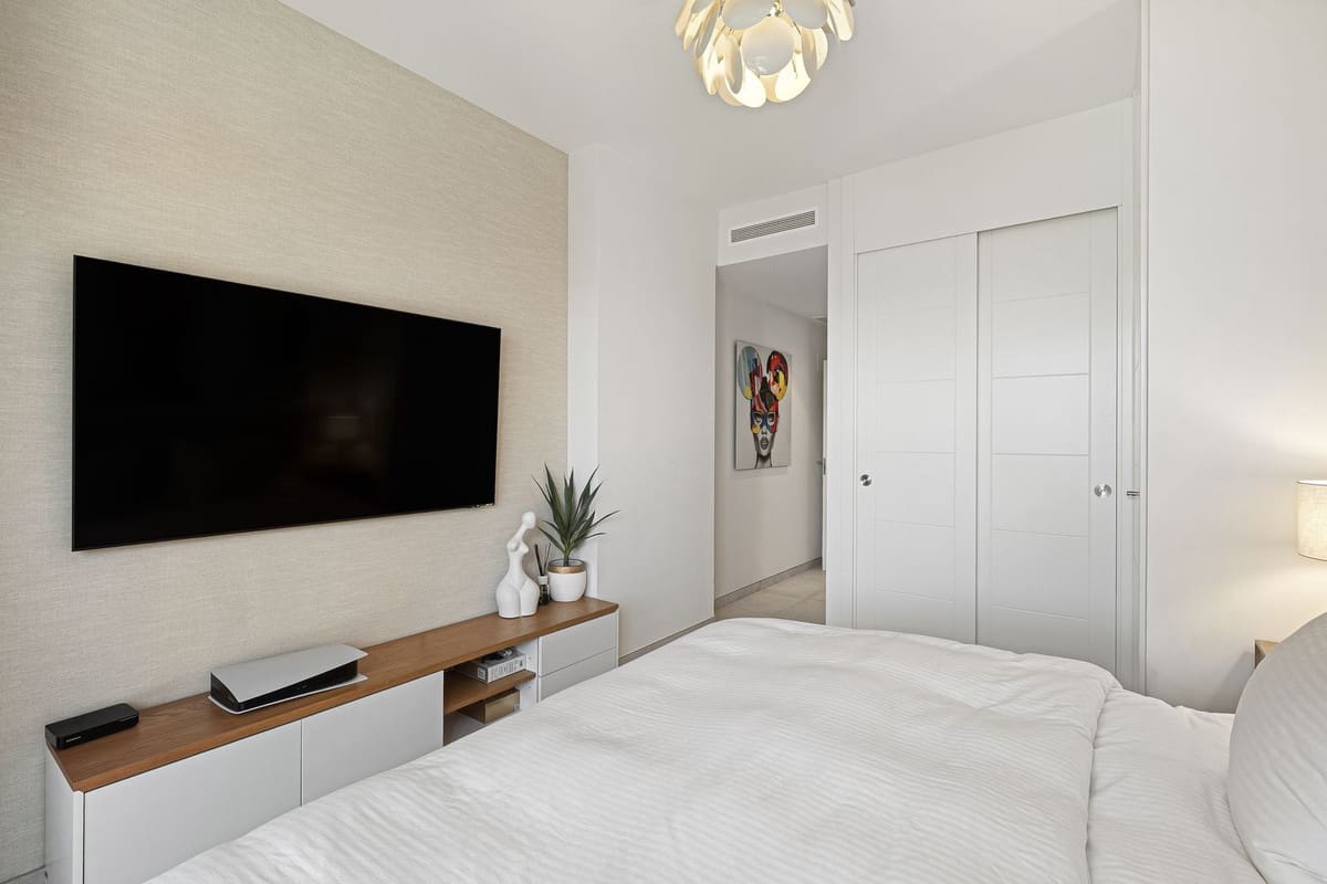 2 soveværelse Lejlighed til salg i Benahavis med swimmingpool garage - € 599.000 (Ref: 9396182)