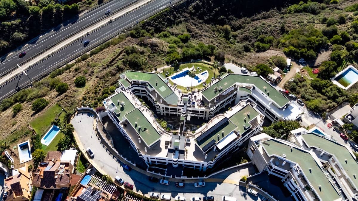 2 soveværelse Lejlighed til salg i Riviera del Sol med swimmingpool garage - € 310.000 (Ref: 9398751)