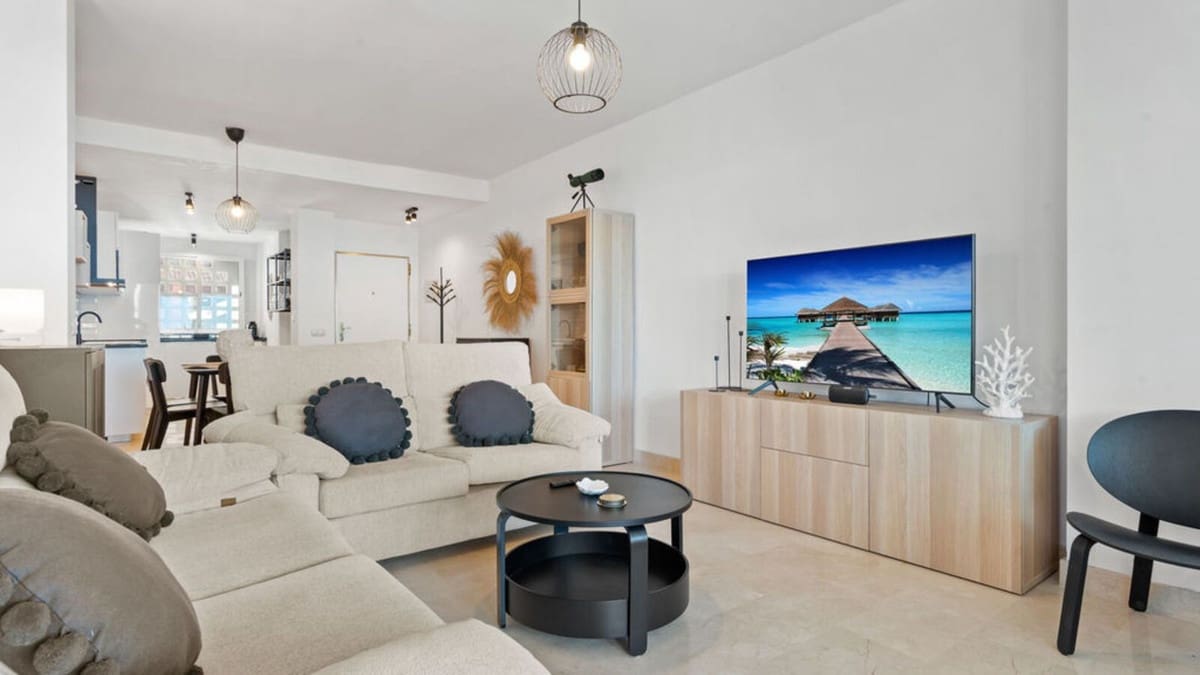 2 Zimmer Apartment zu verkaufen in Calahonda mit Pool Garage - 320.000 € (Ref: 9399668)