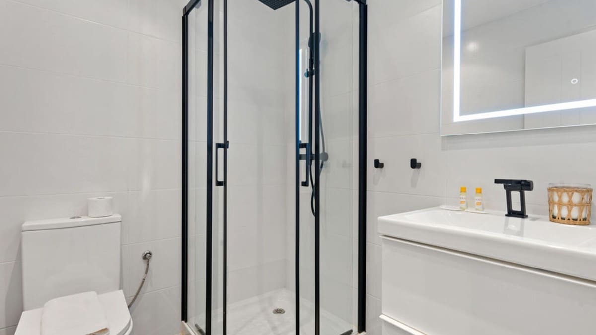 2 Zimmer Apartment zu verkaufen in Calahonda mit Pool Garage - 320.000 € (Ref: 9399668)