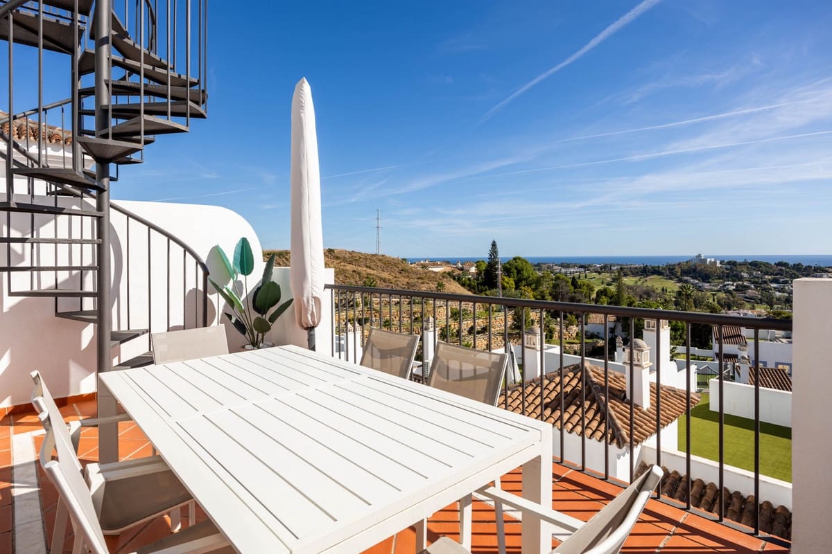 3 camera da letto Attico in vendita in Benahavis con piscina garage - 699.000 € (Rif: 9399819)